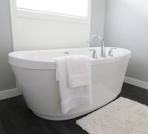 Comment choisir la meilleure baignoire balnéo pour votre salle de bain ?